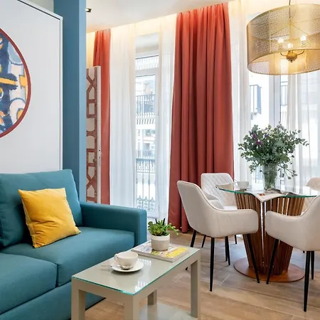 La Rosa De La Alfalfa Seville